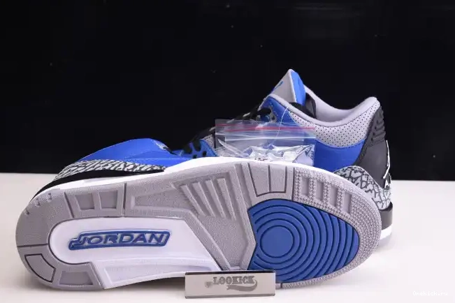 One Kick 'Varsity - Air 400 Retro Jordan 3 CT8532 Royal' 0518
